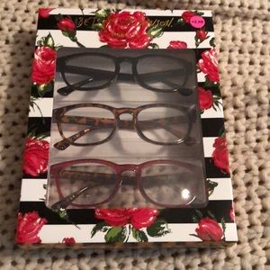 Betsey Johnson Readers